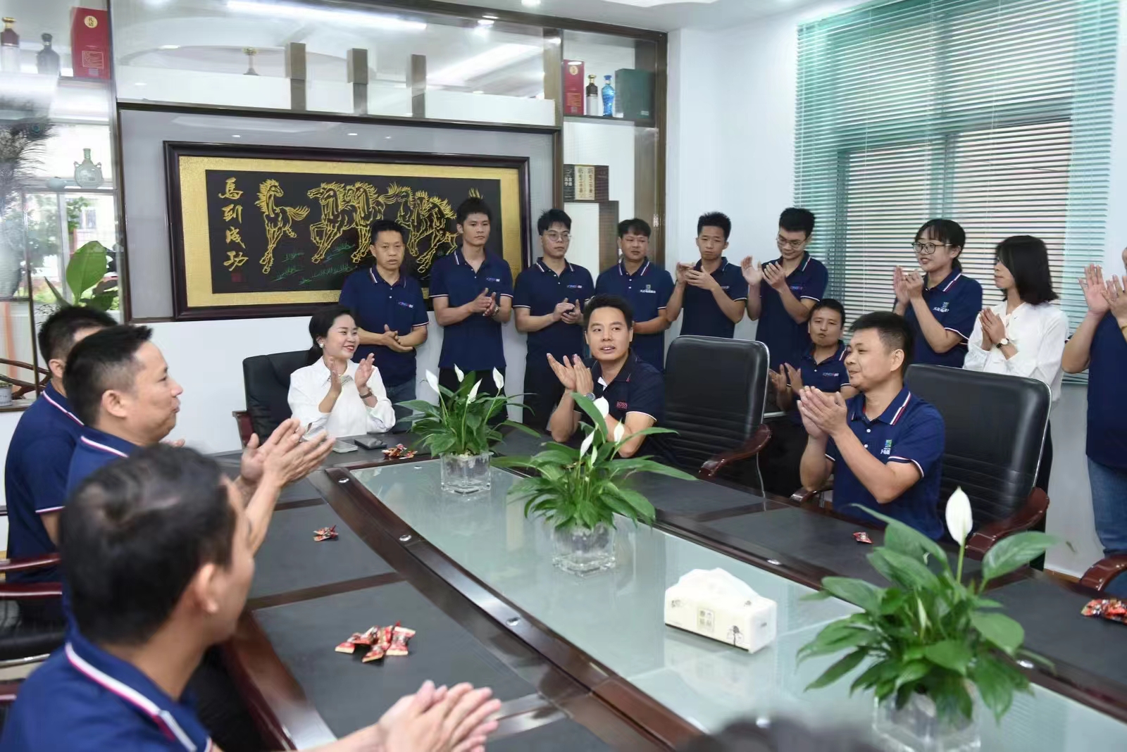 2024041351965939.jpg 15fdc4db87dc67064dbf17662eb3db7.jpg